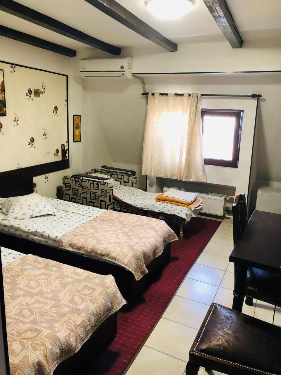 Hotel Taco 부쿠레슈티 외부 사진