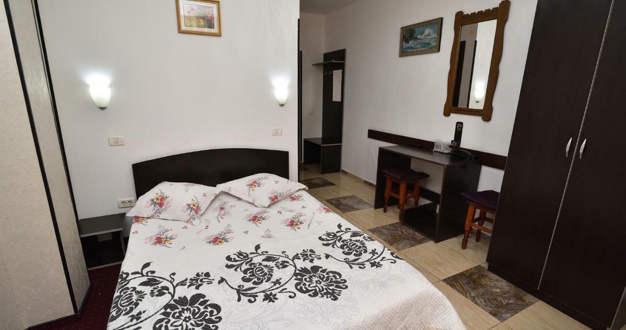 Hotel Taco 부쿠레슈티 외부 사진
