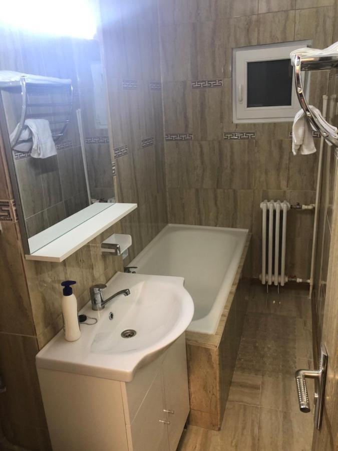 Hotel Taco 부쿠레슈티 외부 사진